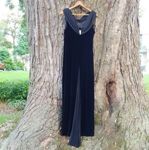 Formal black dress by Robbie Bee